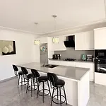 Kaan Villa